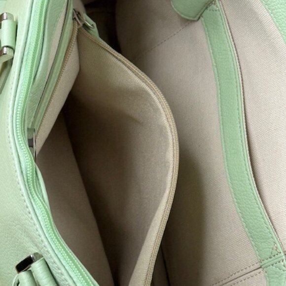 Levenger Pastel Green Pebble Leather Luxury Shoulder Handbag Purse - Picture 8 of 14